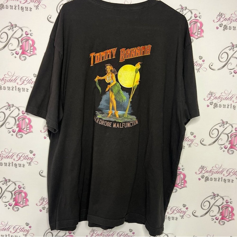 Tommy bahama tshirt hula girl Hawaii wardrobe malfunction skirt black decals
